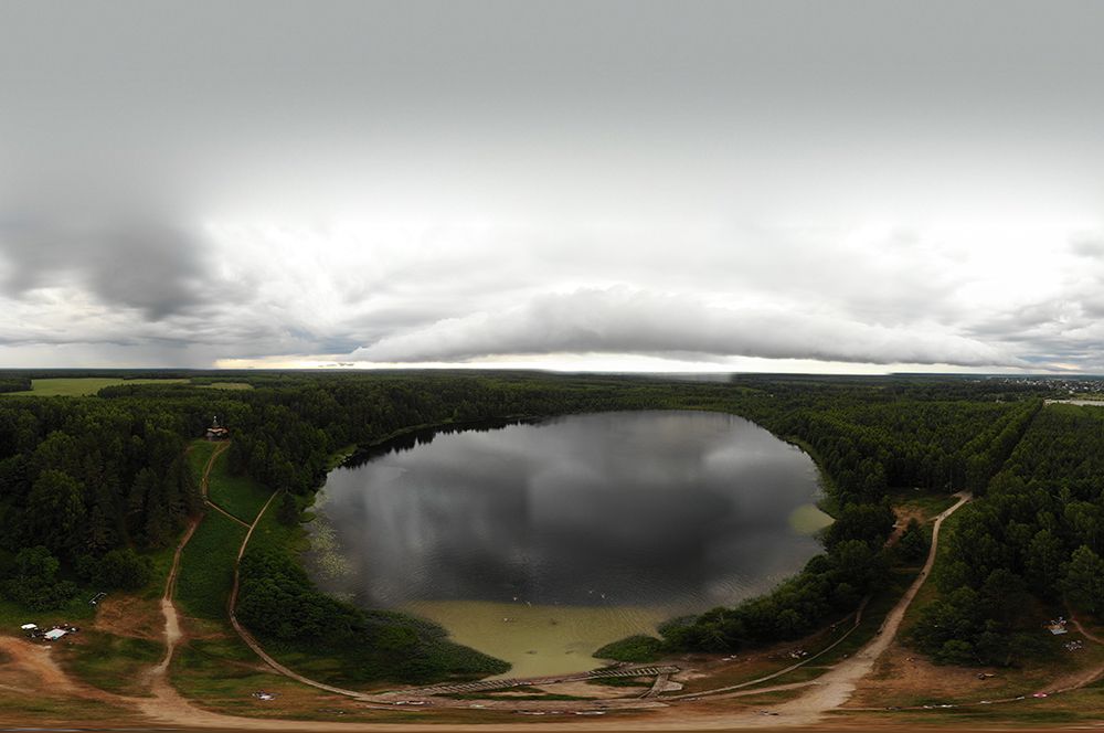 Озеро Светлояр в Нижегородской области, где по легенде находился Китеж-град.