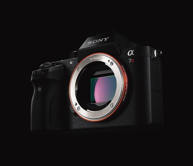 Sony Alpha A7 Mark II оснащена полнокадровым 42-мегапиксельным BSI-сенсором