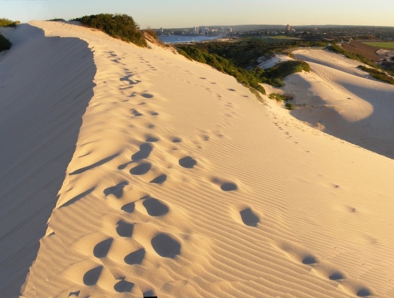 песчаные дюны акротири