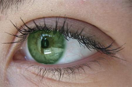 как изменить цвет глаз в домашних условиях