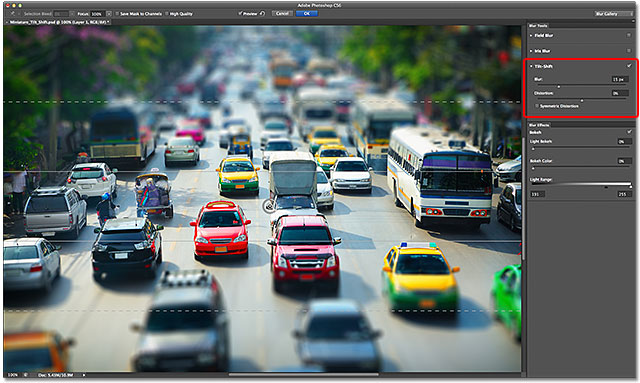 The Blur Gallery open to the Tilt-Shift options in Photoshop CS6.