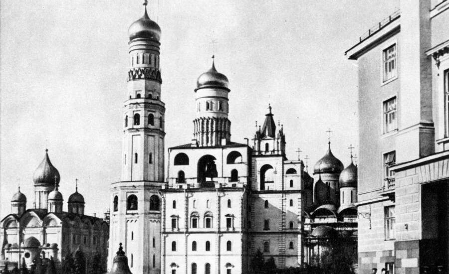 Ivan the Great Bell Tower Complex during USSR