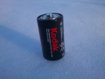 Батарейка Kodak на снегу